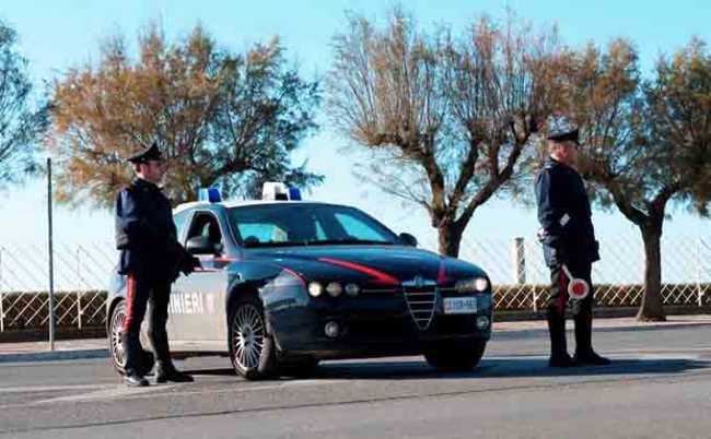 carabinieri pattuglia controlli