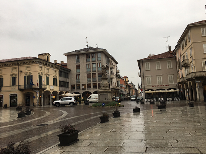 L'associazione Mamre vi invita ai mercatini il 18 dicembre