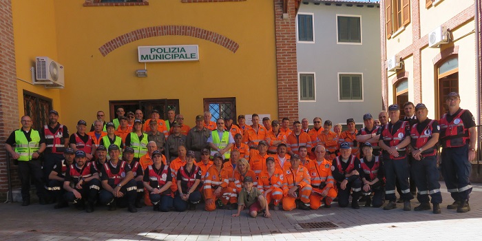 Tanti volontari con la Polizia Locale, per il passaggio del Giro d’Italia