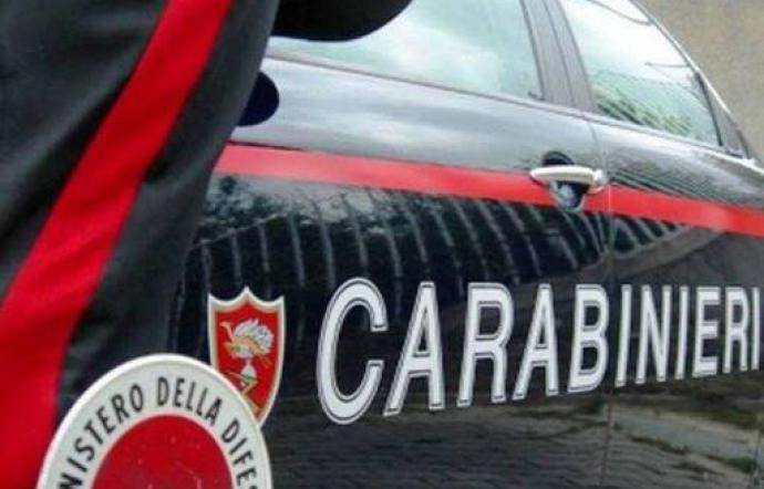 Romagnano Sesia, furto di sigarette