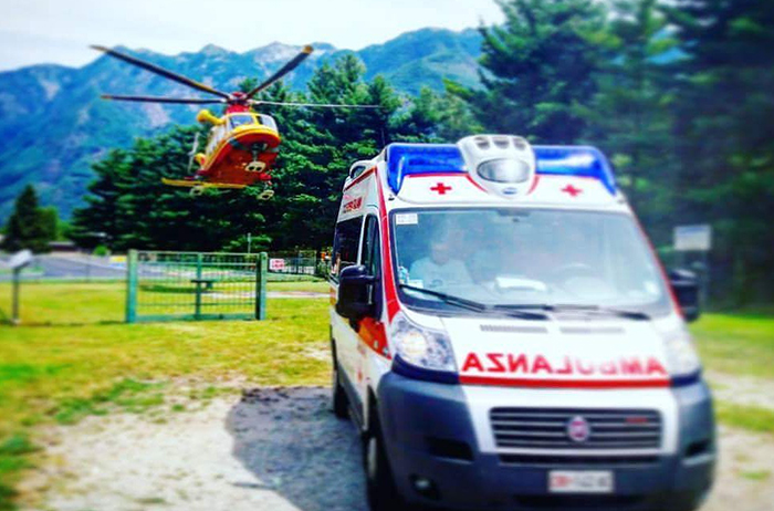 Scontro tra auto a Fontaneto, tre persone in ospedale 