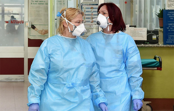 Covid, il timore del ritorno: risalita dei casi, anche in Piemonte 