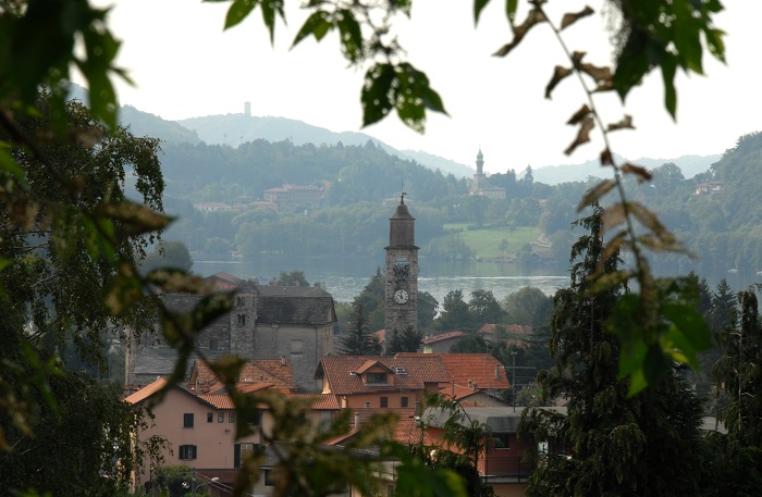Madonna del Rosario: sabato inizia la festa con fiaccolata sul lago e falò