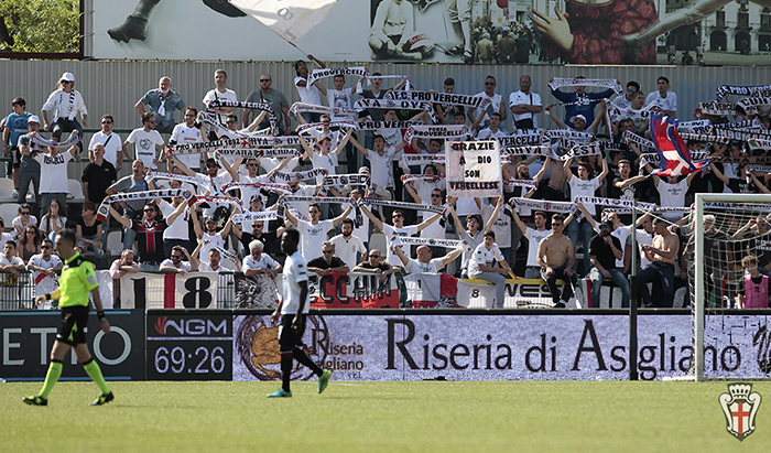 La Pro Vercelli prepara la sfida con il Lecce