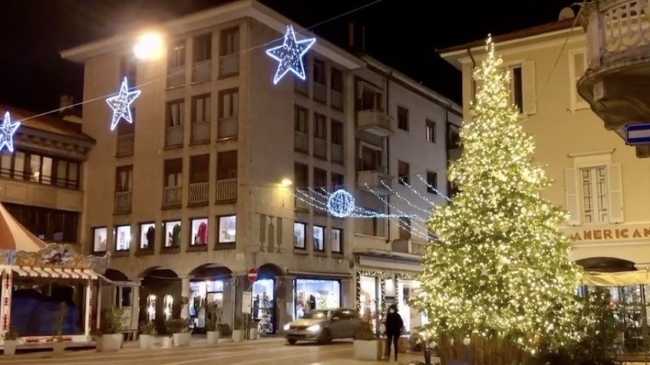 borgo natale luminarie repertorio