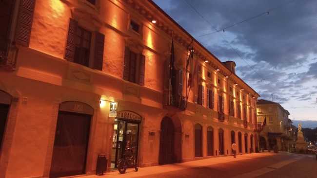 borgomanero municipio arancione 24