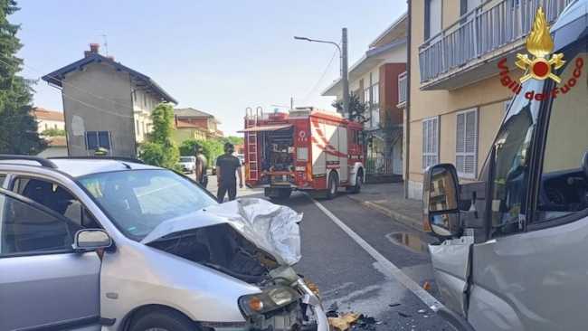 cureggio incidente strad