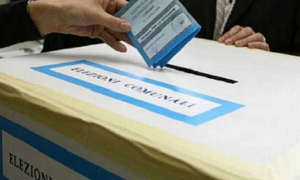 elezioni comunali urna