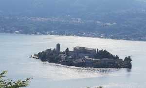 lago orta foto isola