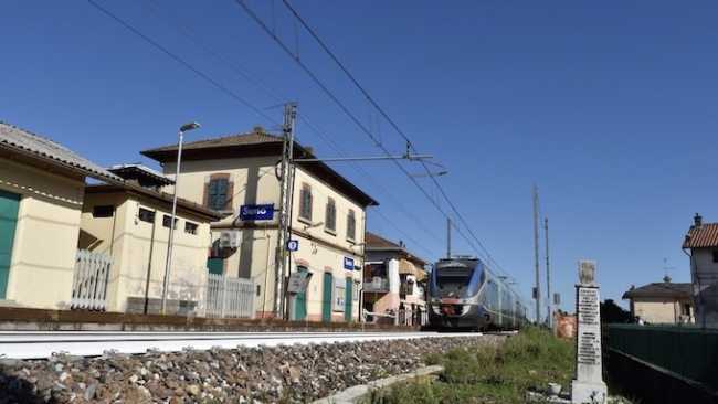 museo ferroviario suno foto esterno