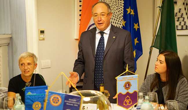 rotary Lions borromeo tavolo