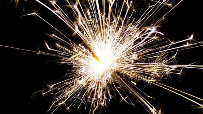 scintille fuochi artificio