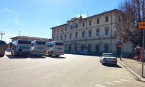stazione arona esterno