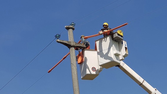 sotto tensione contatto