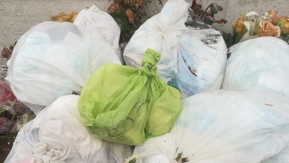 gargallo sacchi abbandonati