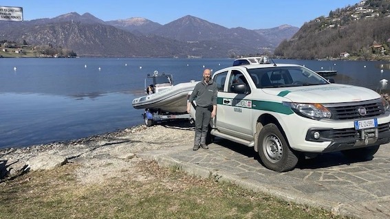 gommone polizia provinciale